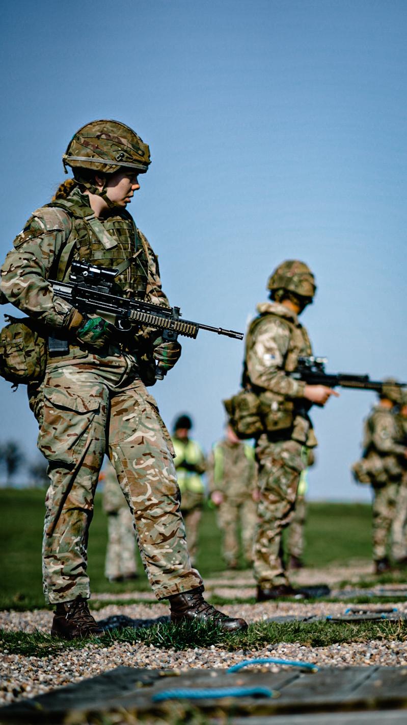 2Lt A Fowler, 16 Sig Regt participating in OSC